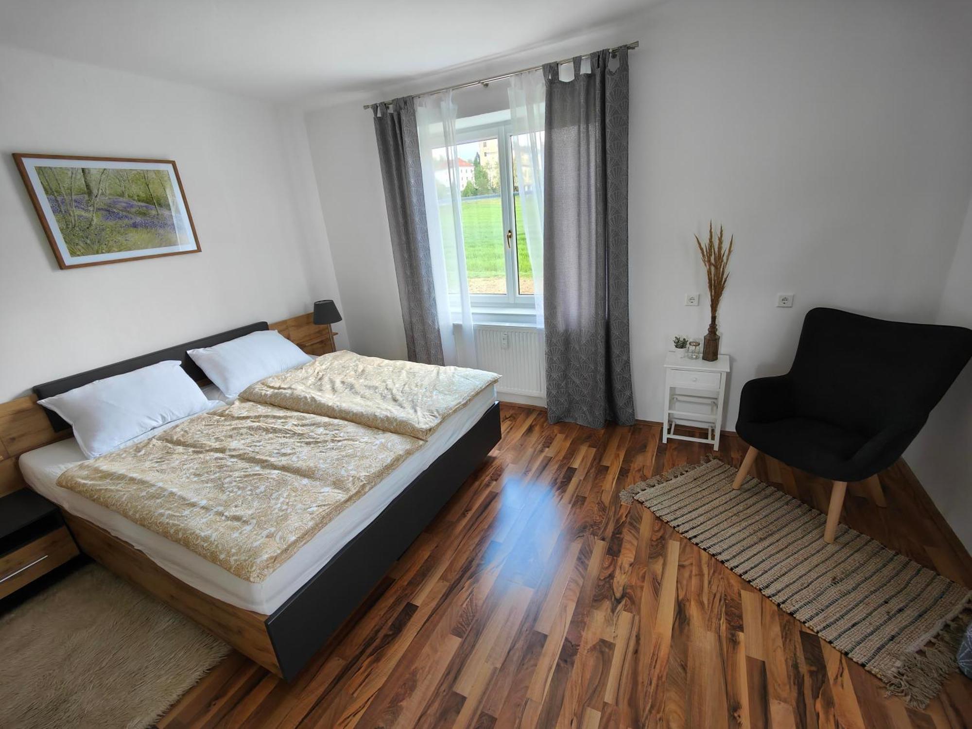 Ferienwohnung Am Freibad Лойчах Екстер'єр фото